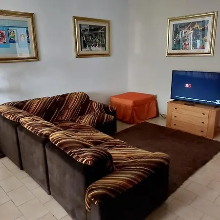 Апартаменти House Albachiara