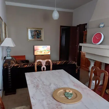 House Albachiara דירה *