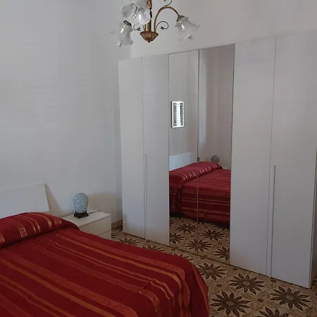 Апартаменти House Albachiara