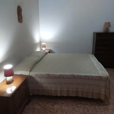 Апартаменти House Albachiara *