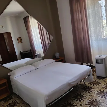 House Albachiara Отранто